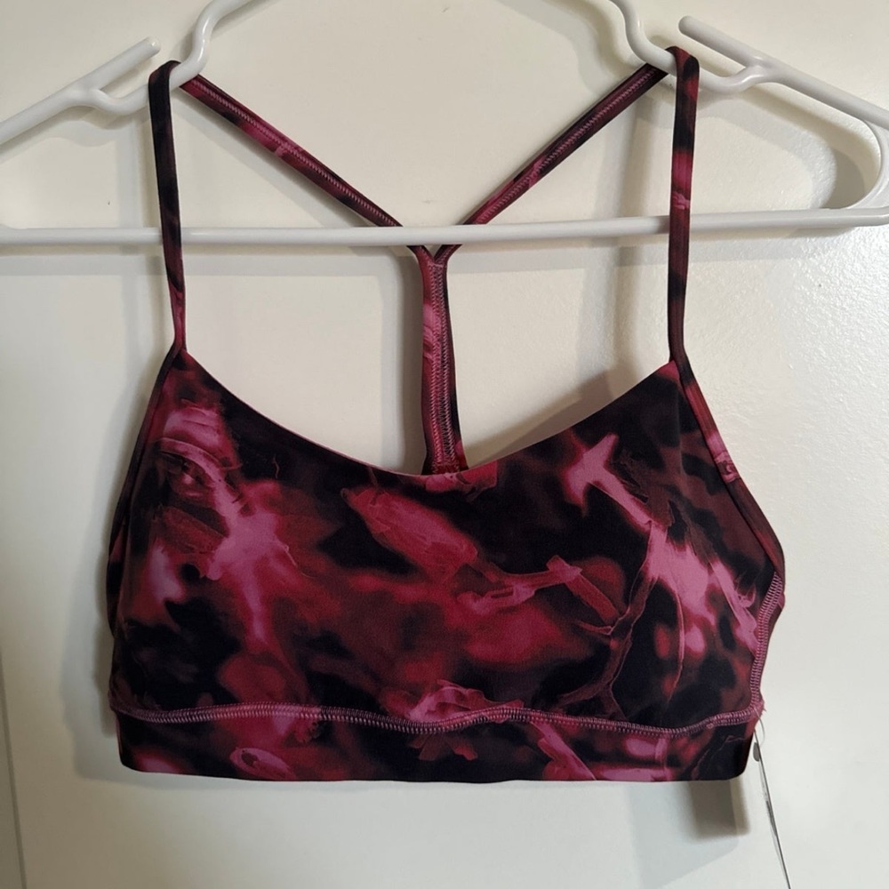 NWT Lululemon Flow Y Bra size 6